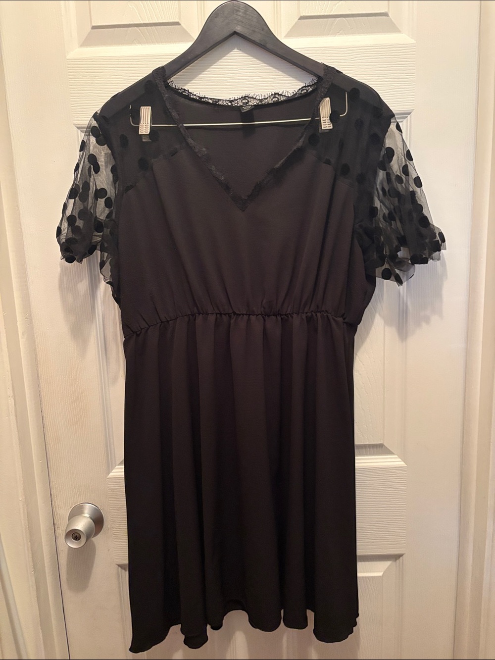 SHEIN Black Polka Dot Mesh Sleeve V-Neck Dress